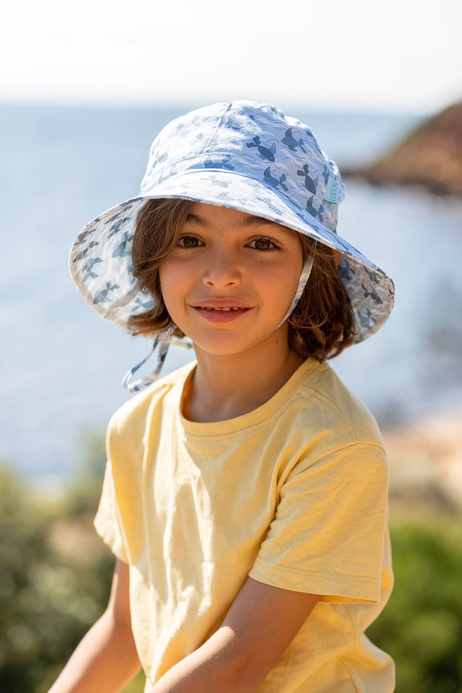 Acorn Wide Brim Bucket Hat - Swimming Fish