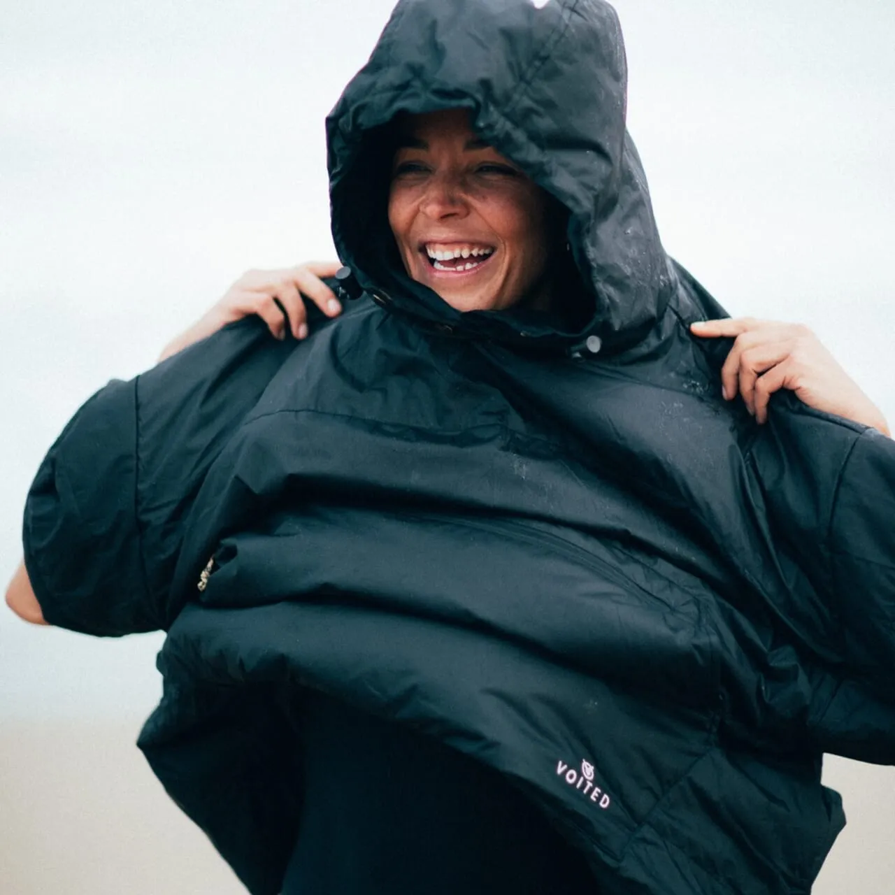 VOITED 2nd Edition Outdoor Poncho for Surfing, Camping, Vanlife & Wild Swimming - Black